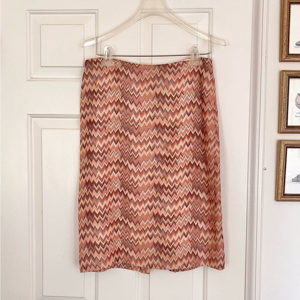 Dana Buchman Skirt Suit: Size 4 Skirt & Size 6 Blazer - Picture 5 of 9